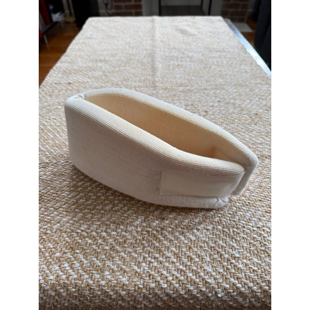 Soft Support Cushion with Adjustable Strap